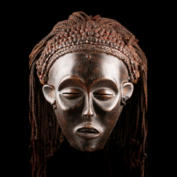 Masque Chokwe Mwana Pwo