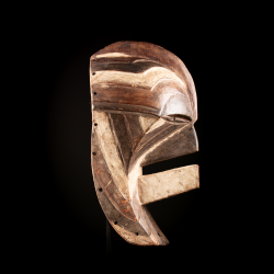 Kifwebe mask of the Congo