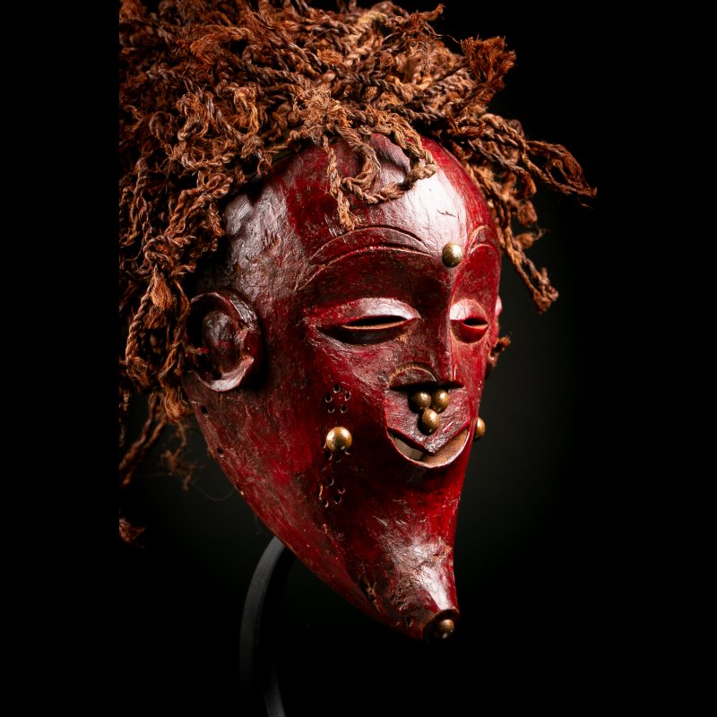 Masque africain Lovale Chokwe Masque africain Lovale Chokwe