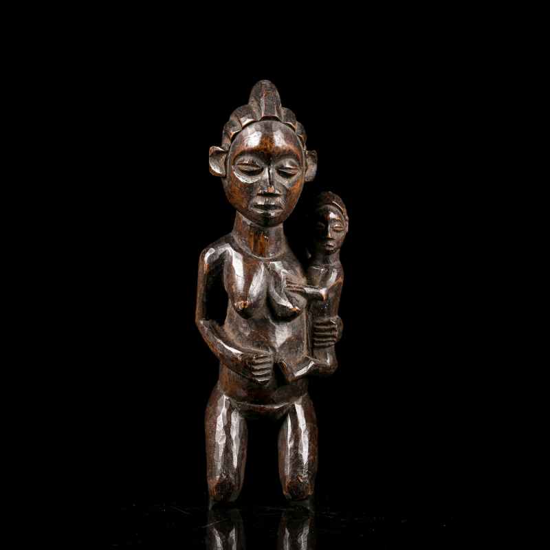 Yaka maternity african art figure