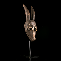 Masque Pende Thangi avec socle en métal