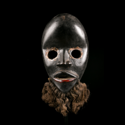 Masque africain Dan de la collection Gygax