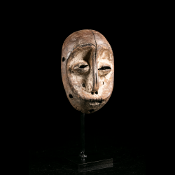 Lega Lukwakongo african art mask