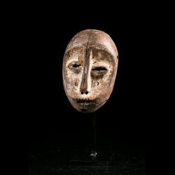Lega Lukwakongo mask