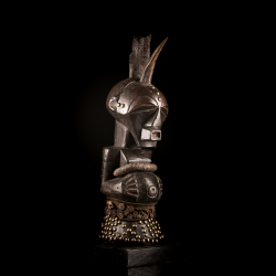 Figure de pouvoir majeure Songye Nkishi - art africain
