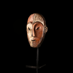 Jonga Nkumi mask