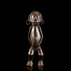 African art Zande figure of the Mani