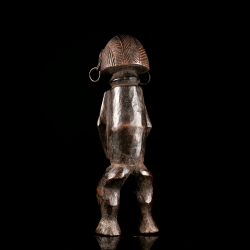 Zande figure of the Mani