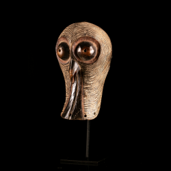 Luba Kifwebe owl mask of african art