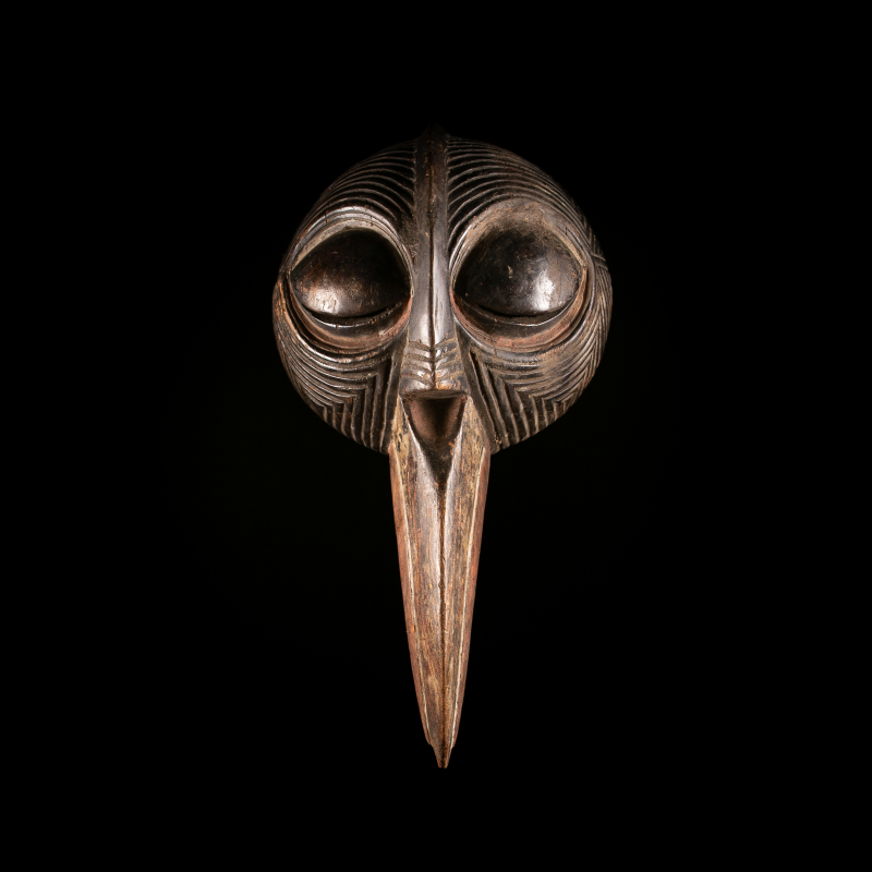 Masque tribal Luba Bukasandji du Congo