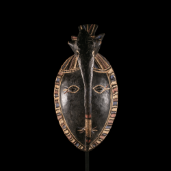 Early Ligbi Yangaleya anthropozoomorphic mask from Côte d'Ivoire, an outstanding example of traditional African tribal art.