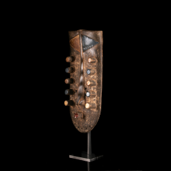 Kru Sassandra-type mask with coloured cylindrical projections