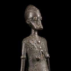 Brass female figure - Soninke - Mali - SOLD