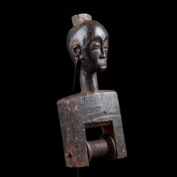 Figurative heddle pulley - Baule - Ivory Coast