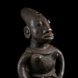Terracotta figurative jar - Mangbetu - Congo