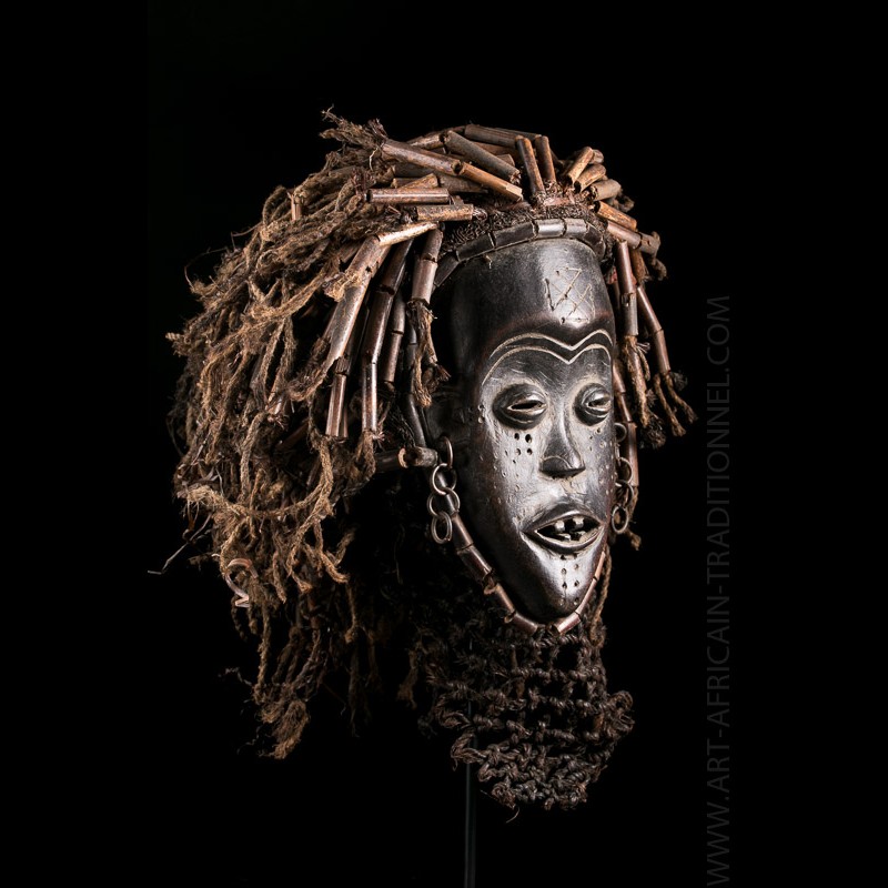 Masque Mwana Pwo Luvale Masque Mwana Pwo Luvale