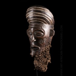 Masque africain Chokwe Cihongo